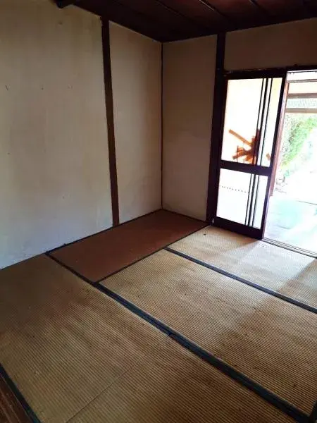 Slide 9
