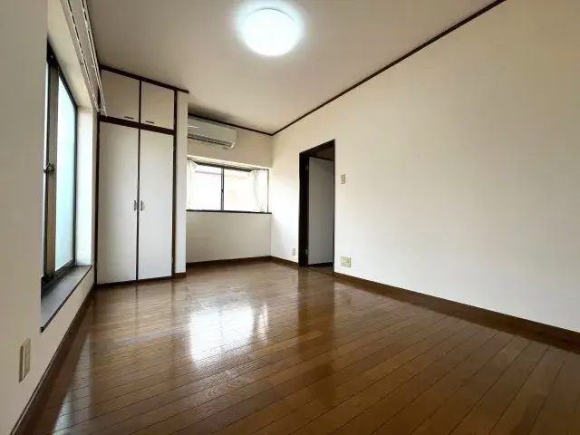 Slide 4