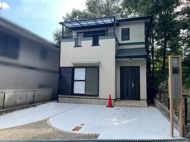 Slide 0