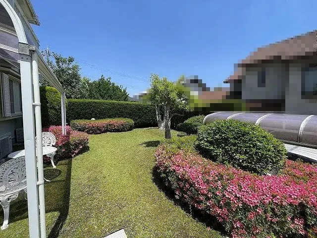 Slide 4