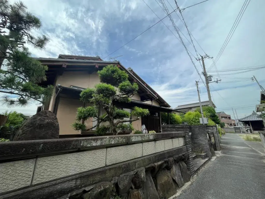 Slide 0