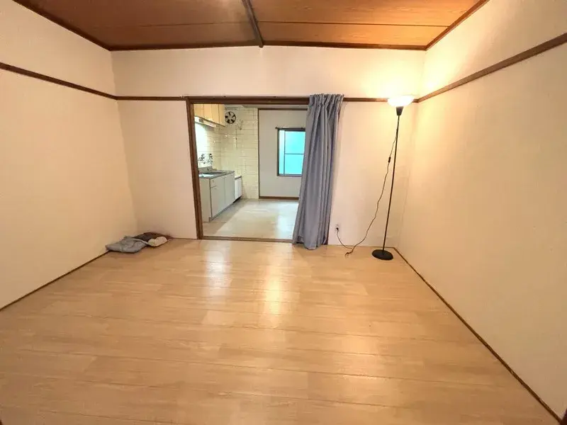 Slide 4