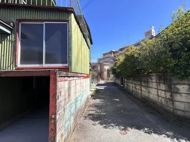 Slide 4