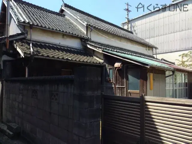 Slide 0