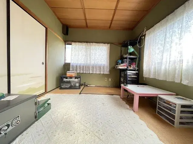 Slide 10
