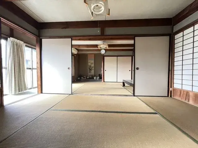Slide 5