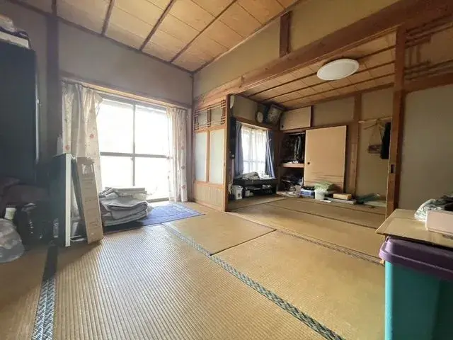 Slide 9