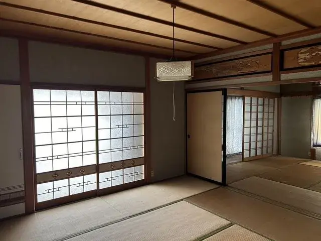 Slide 4