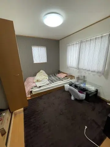 Slide 4