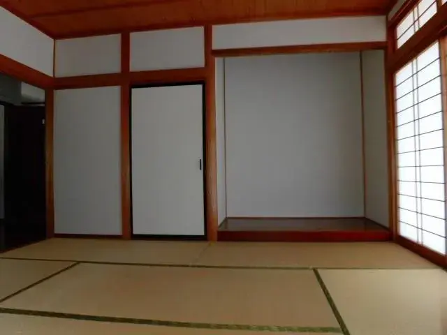 Slide 4