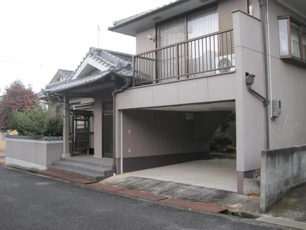 Slide 0