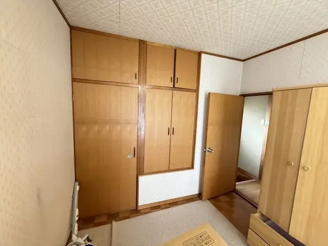 Slide 16