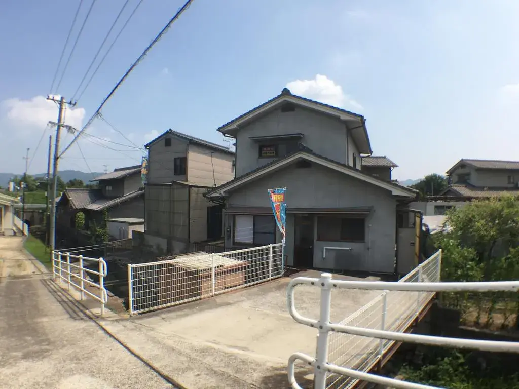 Slide 0
