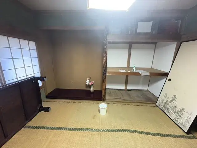 Slide 10