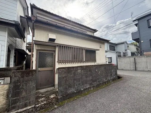 Slide 3