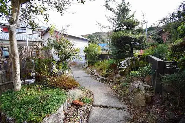 Slide 3
