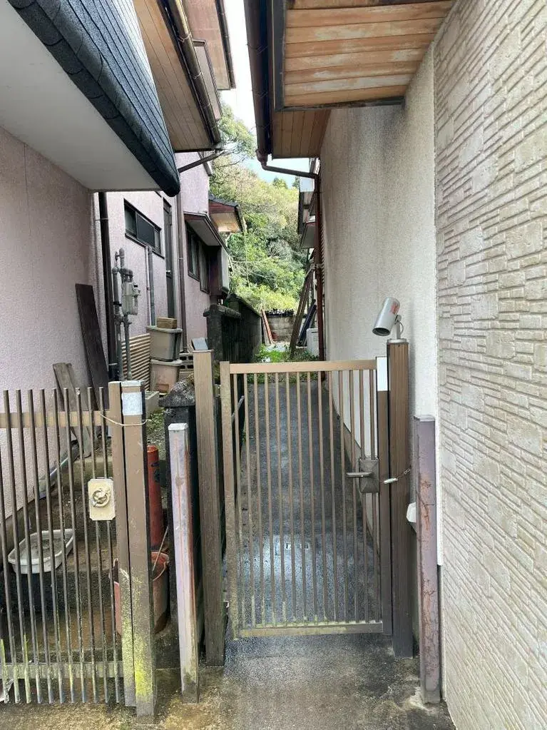 Slide 3