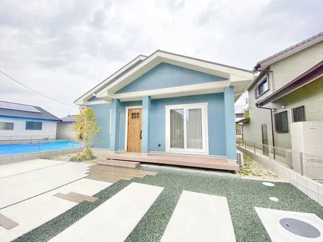 Slide 0