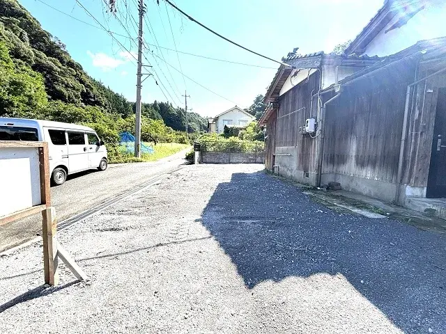 Slide 5