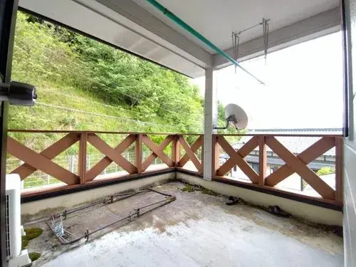 Slide 8