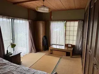 Slide 4