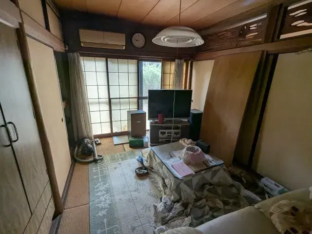 Slide 9