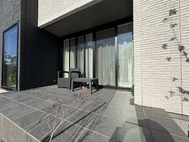 Slide 4