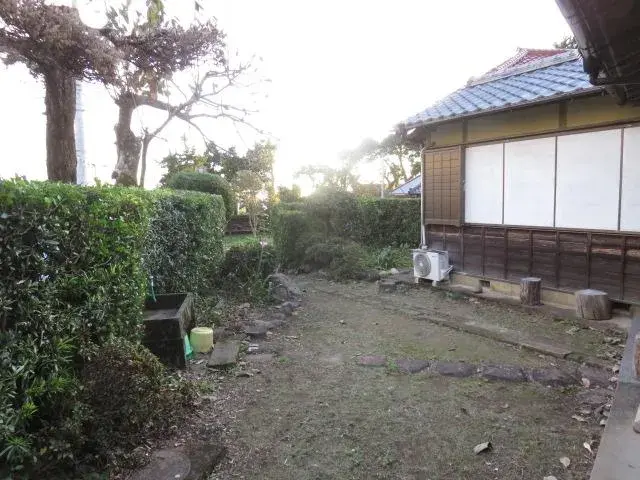 Slide 3