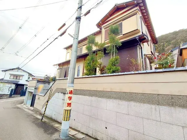 Slide 3