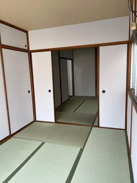 Slide 4