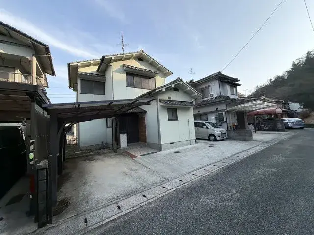 Slide 4