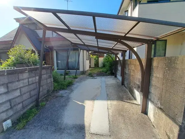 Slide 4