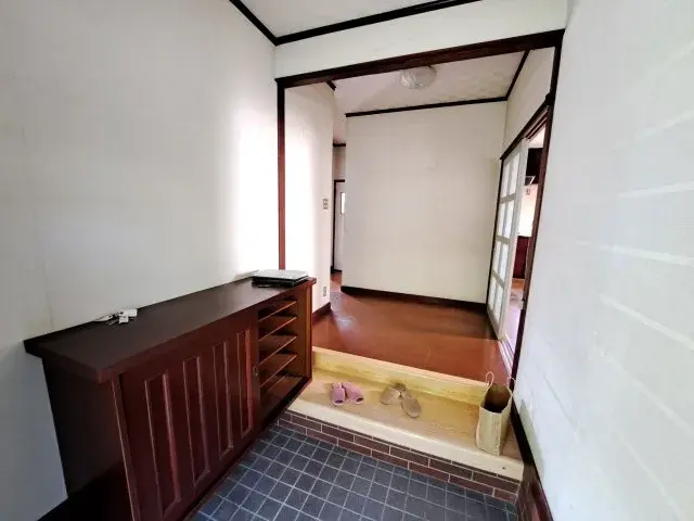 Slide 6