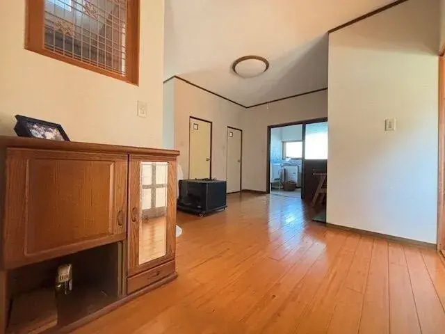 Slide 4