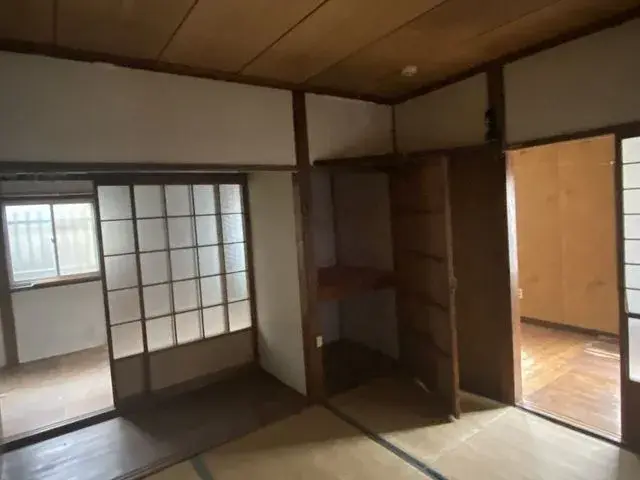 Slide 4