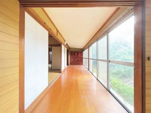 Slide 5