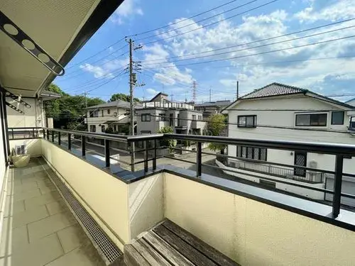 Slide 4