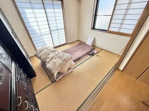 Slide 4