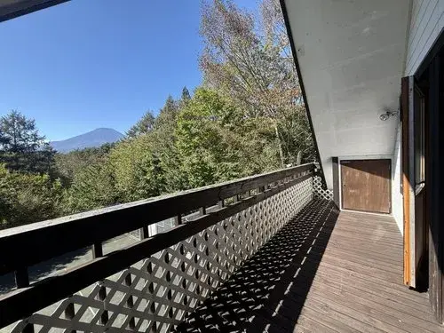 Slide 0