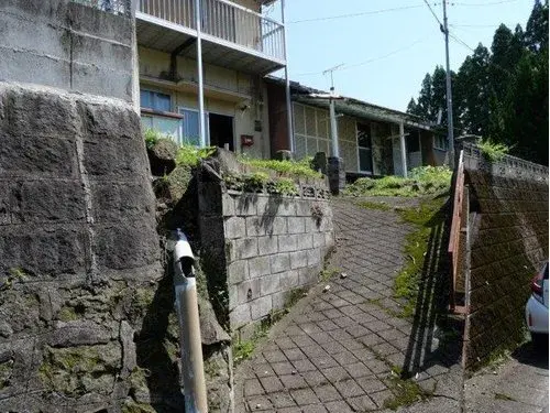 Slide 1