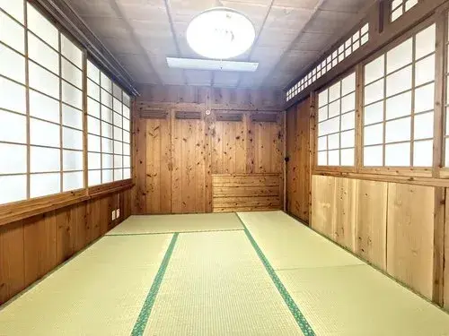 Slide 4