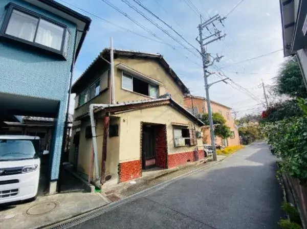 Slide 4