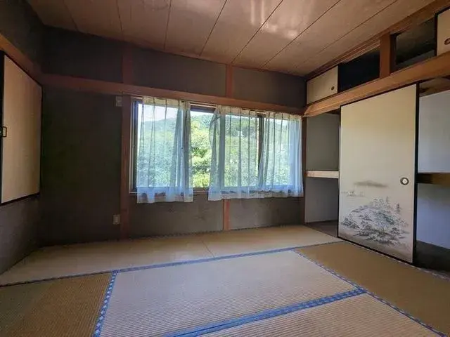 Slide 8
