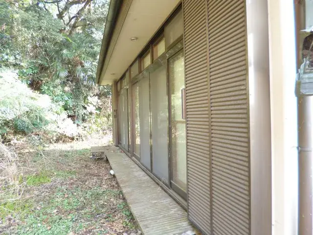 Slide 5