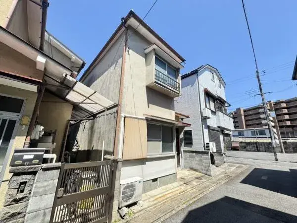 Slide 4