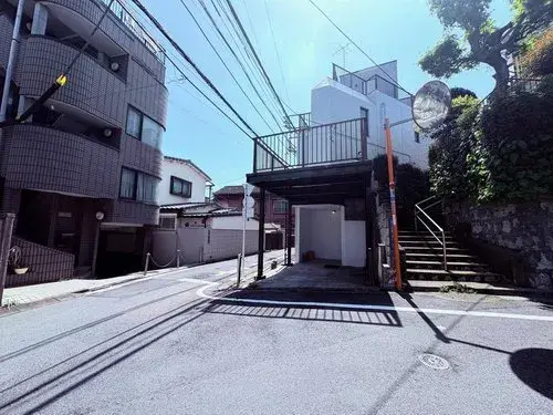 Slide 4