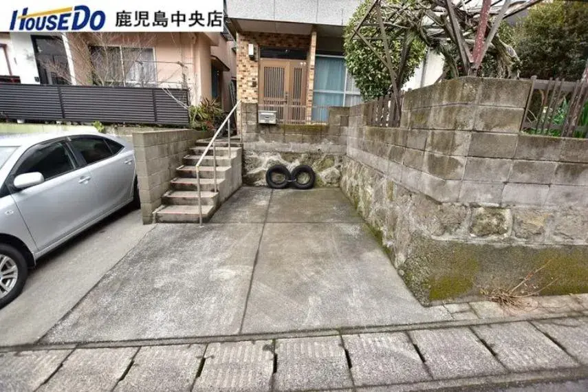 Slide 4