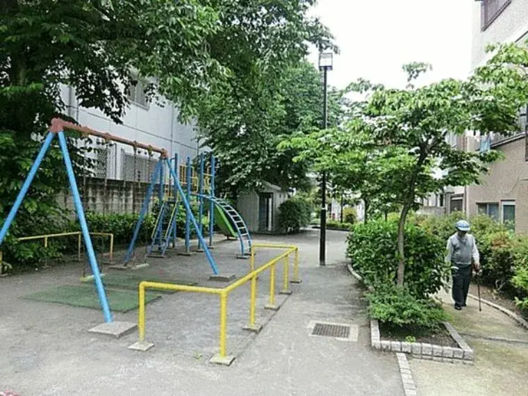 Slide 4