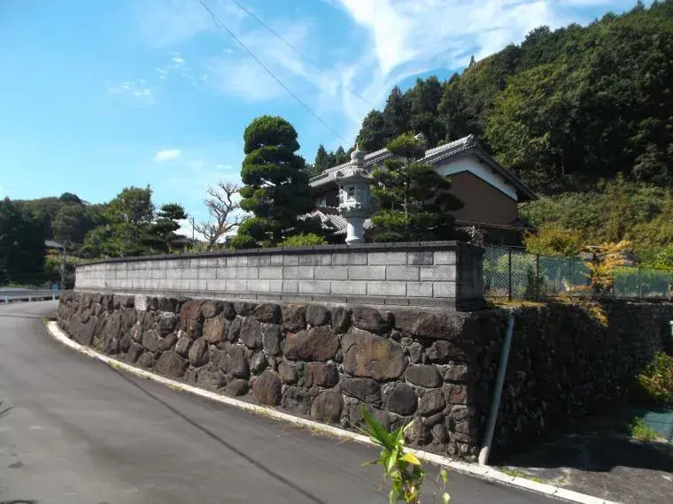 Slide 32