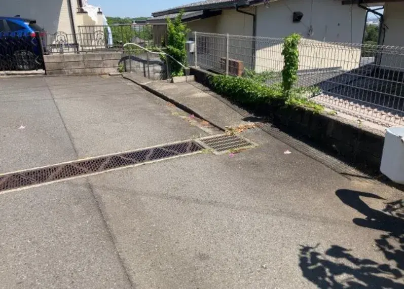 Slide 4